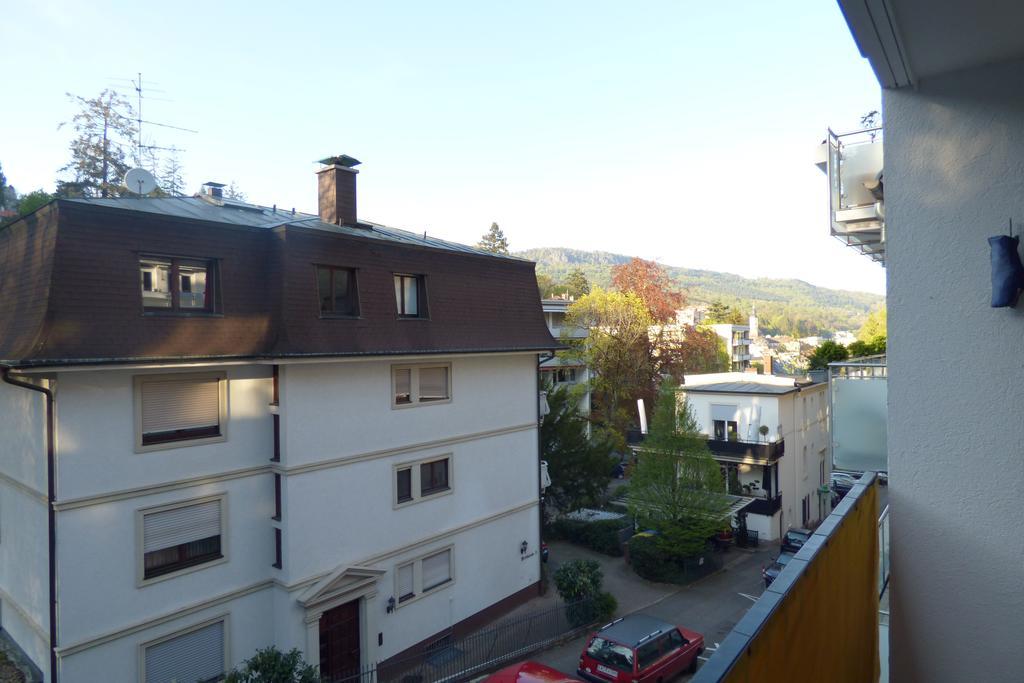 Colibri Apartment Baden-Baden Extérieur photo