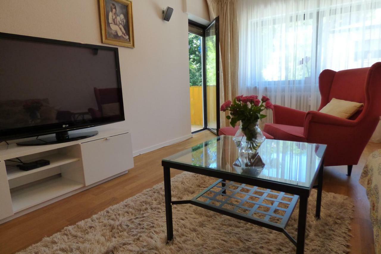 Colibri Apartment Baden-Baden Extérieur photo